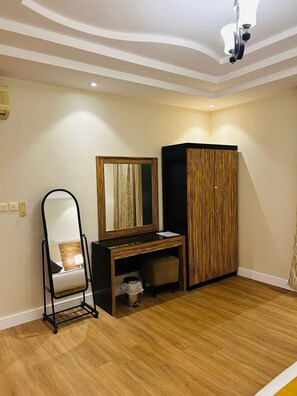 Apartment | 2 bedrooms, iron/ironing board, free WiFi, bed sheets - FAKHAMA ALJAWHARAH (Jeddah)