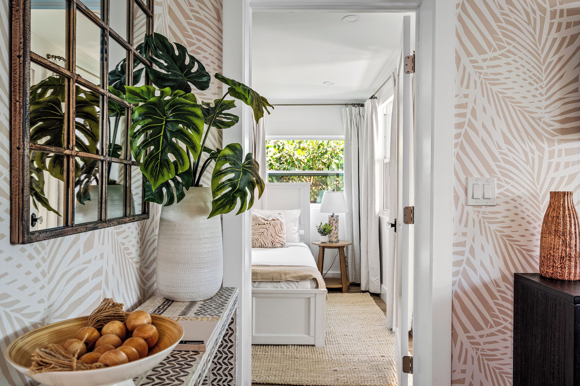 3 bedrooms, iron/ironing board, travel cot, WiFi