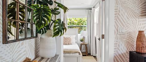 3 عدّة غرف نوم ومكواة/لوح كي وسرير سفر وواي فاي