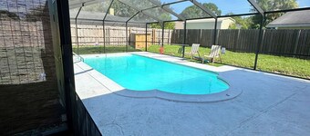 Family-Friendly Pool Home Just Minutes from Legoland — Sleeps 6+!