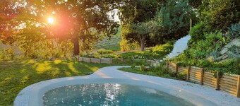 Farmhouse with pool in the hills 5 km from Cupra Marittima - The Olive Trees House