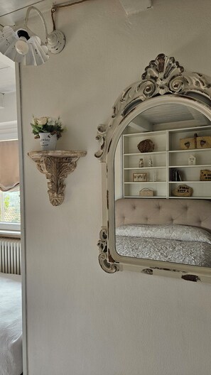 4 chambres, fer et planche à repasser, Wi-Fi, draps fournis