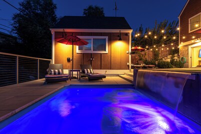 Sparkling pool paradise | Walk to Lake Chelan