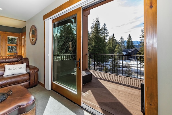 TV connectée, cheminée