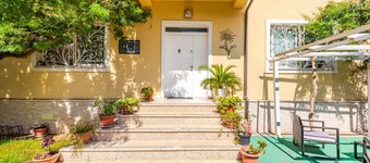 Guesthouse `Hapa të Lehtë` -  Room 3 - Pro Bono by PikHost