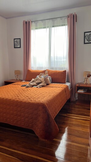 Bungalows Perezoso | Blendingsgardiner, wi-fi (inkludert) og sengetøy