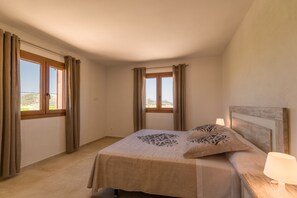 Vila | 5 quartos, ferros/tábuas de passar roupa