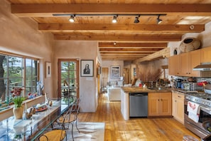 Fridge, microwave, oven, stovetop - Serene Historic Santa Fe: Sunset Views (Santa Fe)