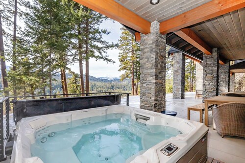 Sunset View Retreat: Theater & Hot Tub Suncadia