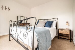 3 soveværelser, skrivebord, strygejern/strygebræt, gratis Wi-Fi