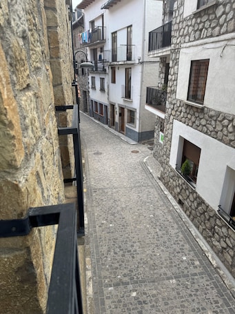 Vista del balcón. HOSTAL MARBORE