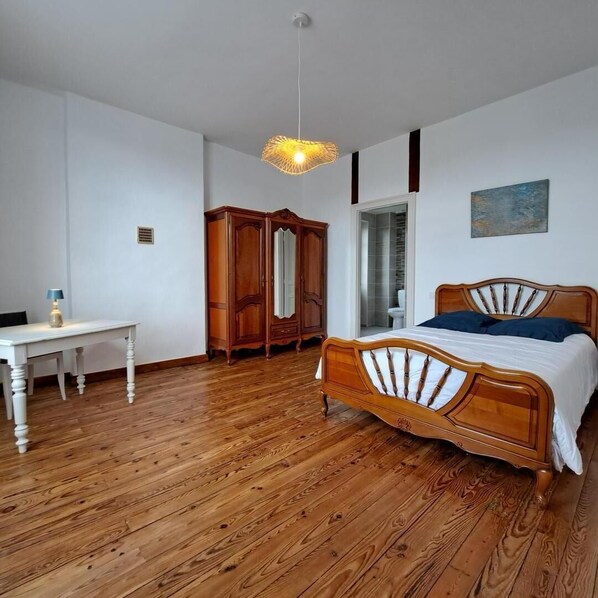 3 bedrooms, internet