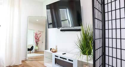Chic 1-bedroom apt near NYC/EWR with free WiFi