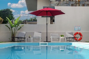 Utomhuspool