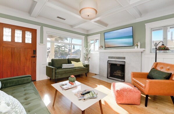 Téléviseur connecté, écran d’ordinateur