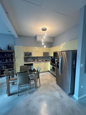 Fridge, microwave, oven, stovetop - Chic 1-Bed Loft, West Views, Prime Downtown Miami Spot in the Center of it all. (Miami)