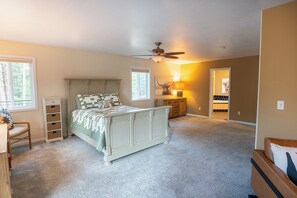 3 Schlafzimmer, Bügeleisen/Bügelbrett, kostenloses WLAN, Bettwäsche