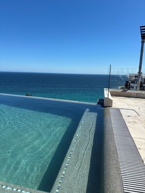 Pool - Charming 5 Diamond resort in Cabo San Lucas - one bedroom suite, Ocean view. (Cabo San Lucas)