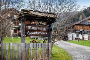 Exterior detail - Apartment 'Rosenduft' with Mountain View, Shared Terrace and Wi-Fi (St. Magdalena gsies)