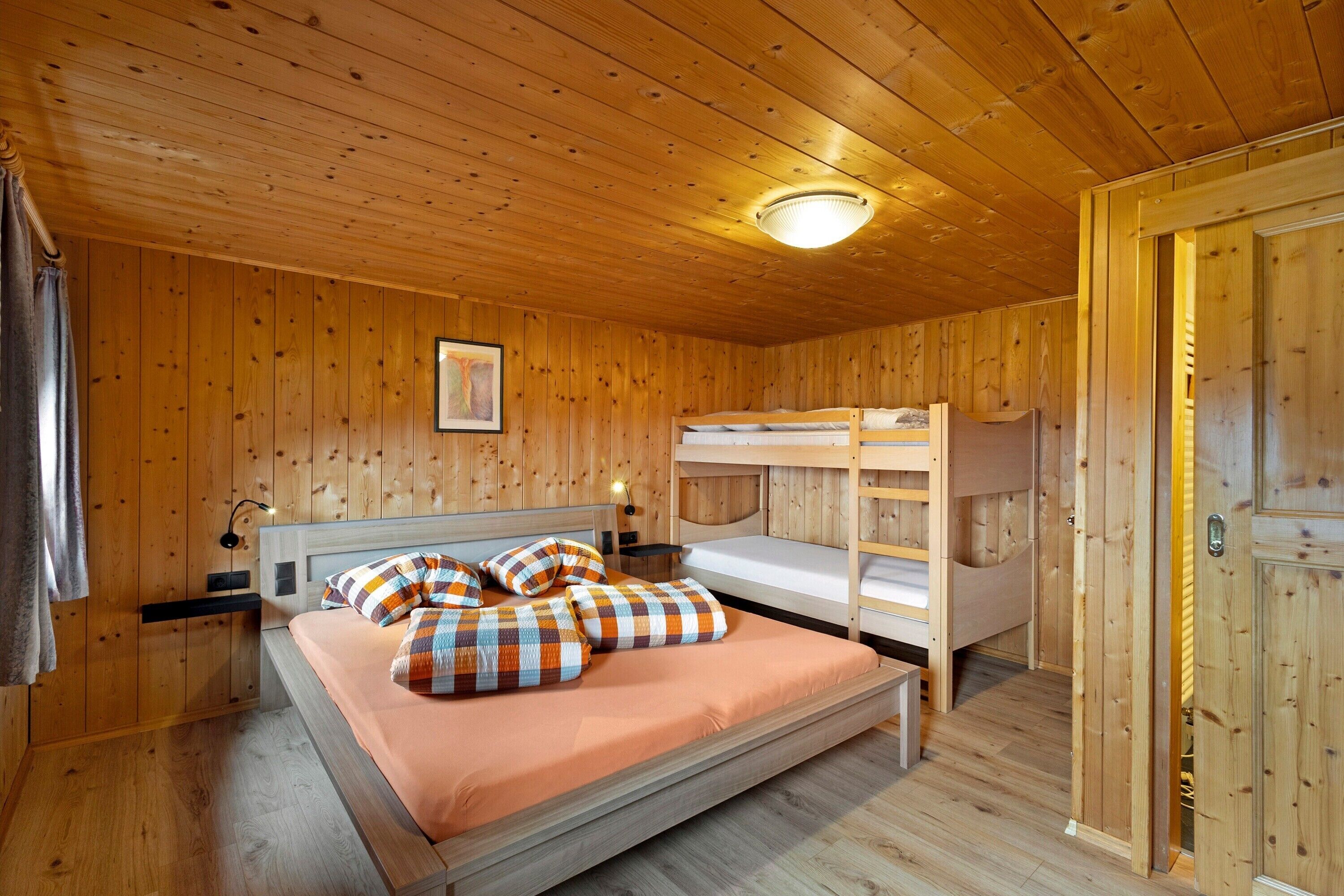 1 chambre, accès au Wi-Fi (inclus), literie fournie