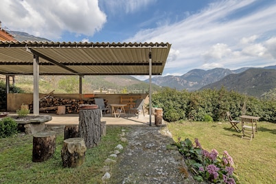 Apartment 'La Canal' with Mountain View, Private Terrace and Wi-Fi