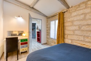 2 chambres, fer et planche à repasser, Wi-Fi gratuit