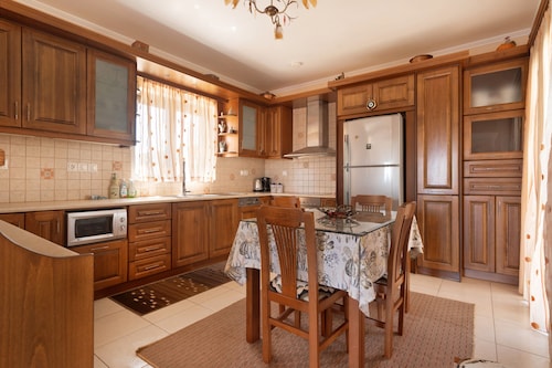 Apartment 'Lakis  1' with Sea View, Wi-Fi and Air Conditioning