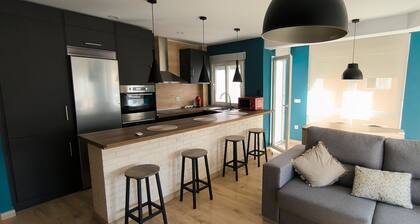 Appartement 'BenicarlĂł' avec vue sur la mer, Wi-Fi et climatisation