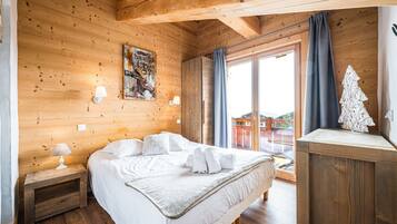 5 sovrum, strykjärn/strykbräda, gratis wi-fi och sängkläder