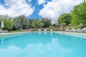 Pool - Room 'Al Palmento - Mille E Una Notte R11' with Shared Pool, Wi-Fi and Air Conditioning (Siracusa)