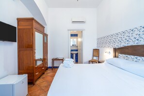 1 camera, ferro/asse da stiro, Wi-Fi gratuito, lenzuola