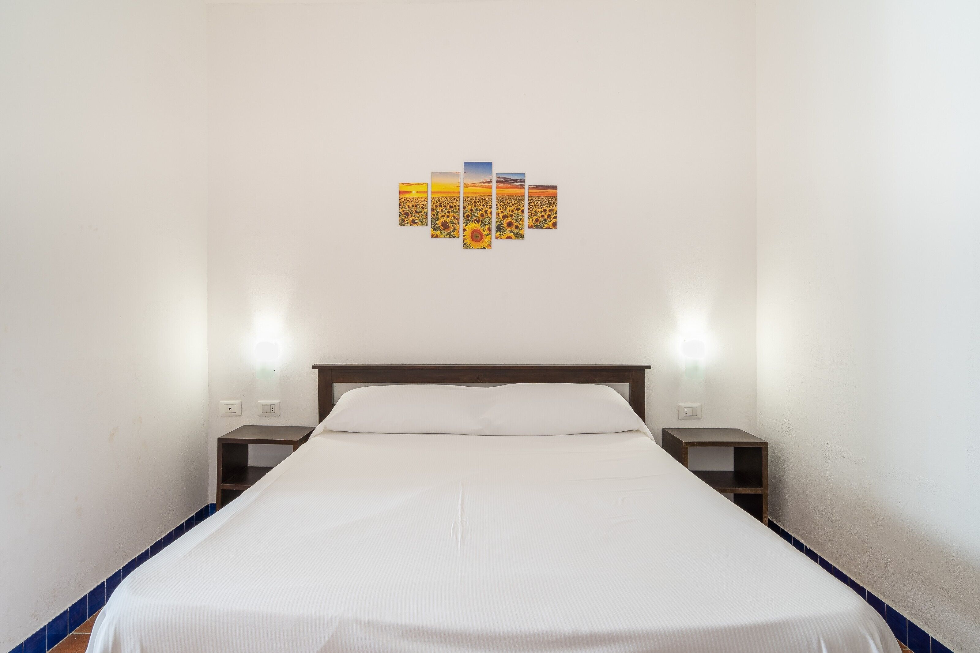 1 室のベッドルーム、アイロン / アイロン台、WiFi (無料)、ベッドシーツ