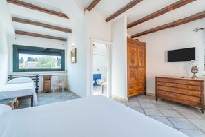 1 camera, ferro/asse da stiro, Wi-Fi gratuito, lenzuola