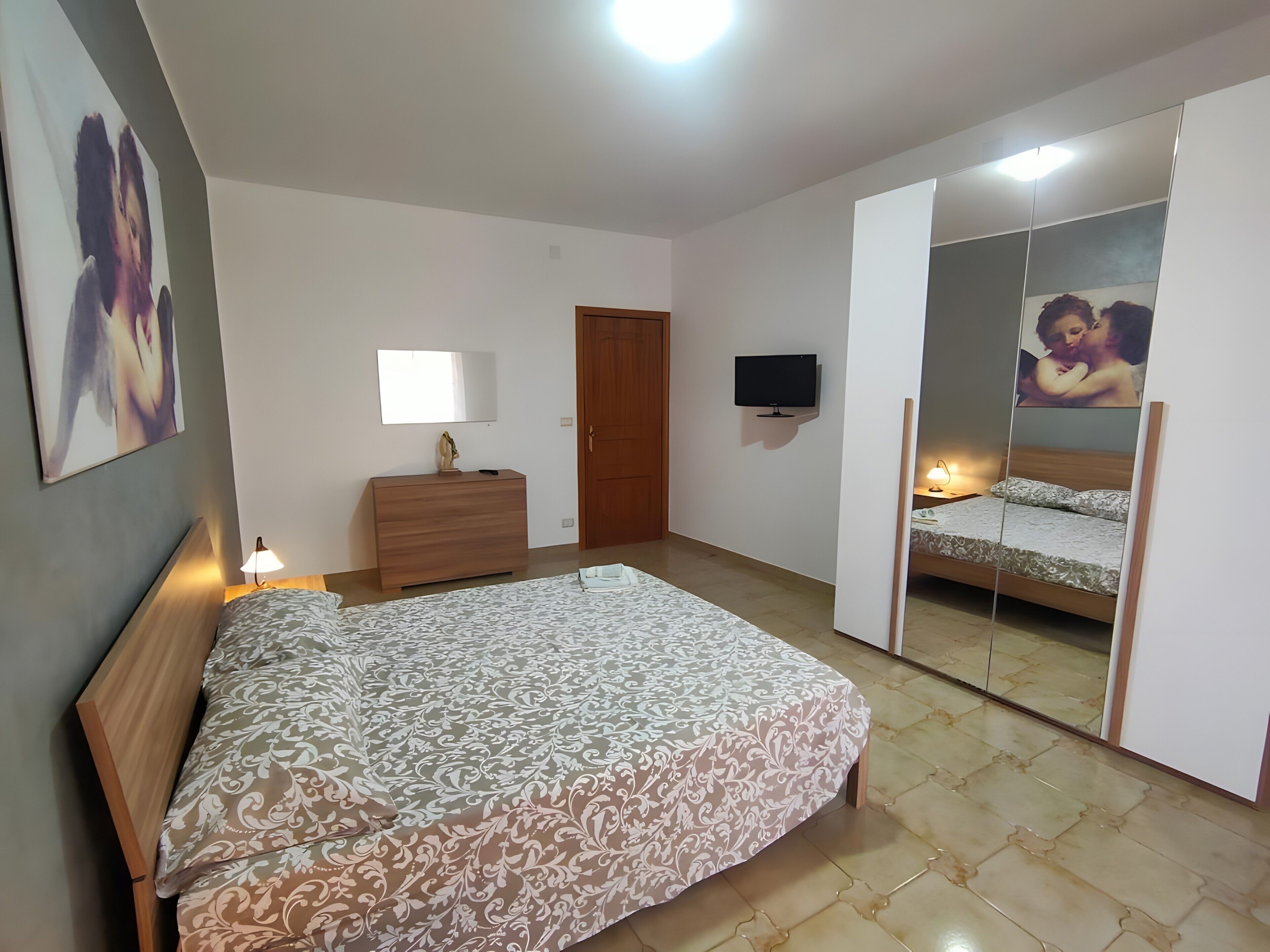 3 chambres, Wi-Fi gratuit, draps fournis