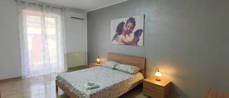 3 bedrooms, free WiFi, bed sheets