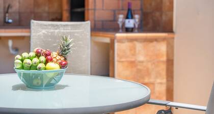 Apartment 'La Casa Verde' with Sea View, Wi-Fi and Air Conditioning