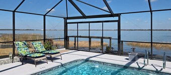 Lake Life Nature Escape - Heated Pool & Gorgeous Sunrises