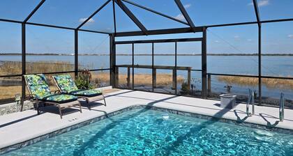 Lake Life Nature Escape - Heated Pool & Gorgeous Sunrises