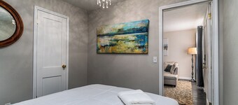 2 Bedroom furnished home in Borger TX, WiFi Included