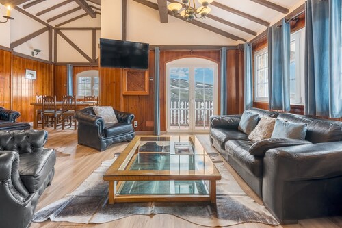 Ferienwohnung 'Edificio Los Alayos' in den Bergen der Sierra Nevada