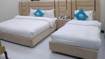 11 bedrooms, iron/ironing board, WiFi, bed sheets