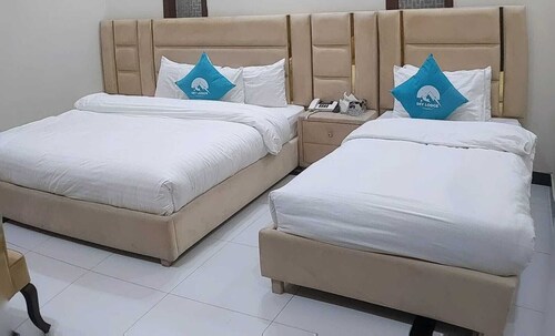 Welcoming bed & breakfast with AC in Islamabad