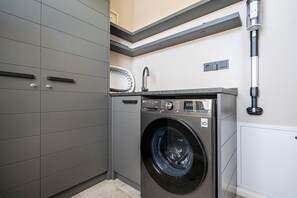 Interior - Wind in the trees - Luxurious vacation home "Wind in the trees" right by the water (Greetsiel)