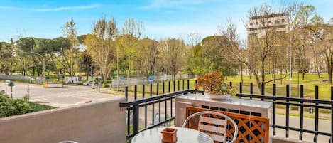 Luxury Double Room, Balcony, Park View | Balcony view