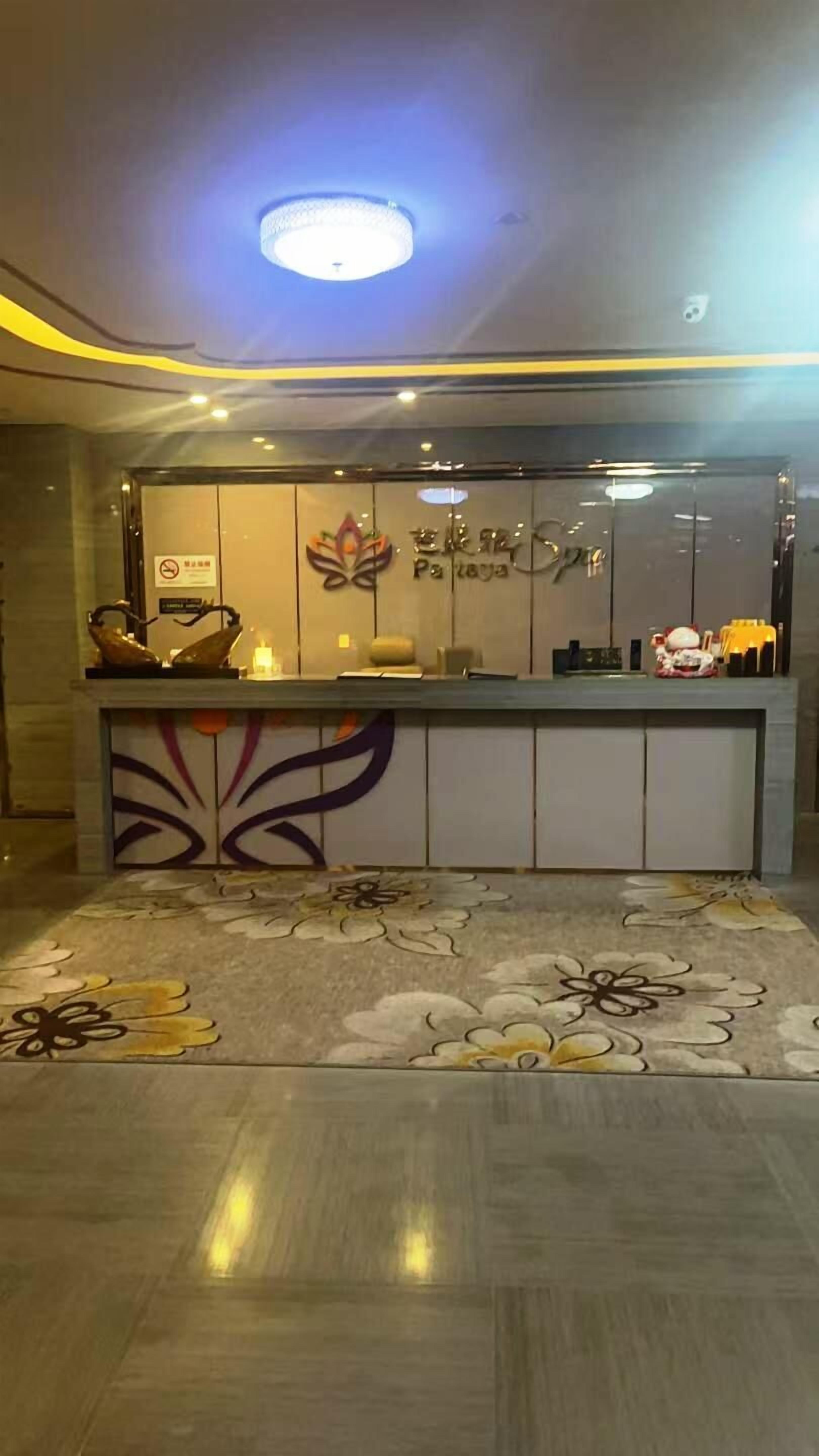Deep-tissue massages, Thai massages, body wraps, reflexology