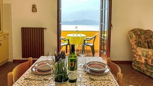 Dining - Apartment Carlo by Interhome (Vercana)