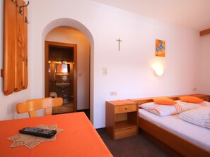 4 chambres, accès Internet