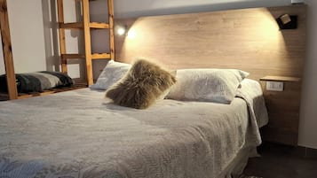 2 chambres, fer et planche Ă repasser, Wi-Fi, draps fournis