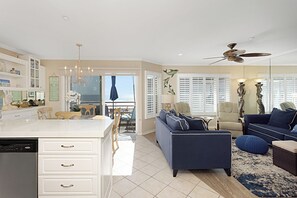 Smart-tv en een open haard