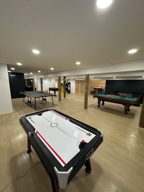 Spielezimmer